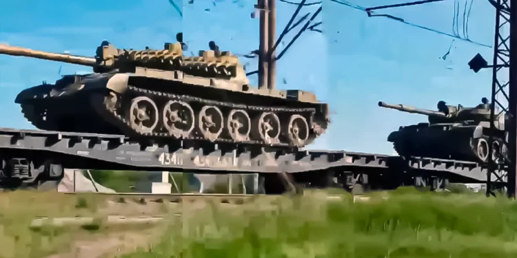 Putin está desesperado: Rusia está enviando tanques T-62 de 1961 a Ucrania