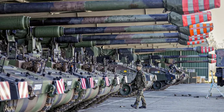 Alemania se rearma con una modernización militar de $107.000 millones ante la amenaza rusa