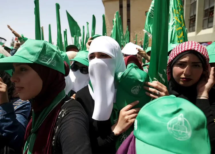 Hamás gana las elecciones del consejo estudiantil de la Universidad de Birzeit en Judea y Samaria
