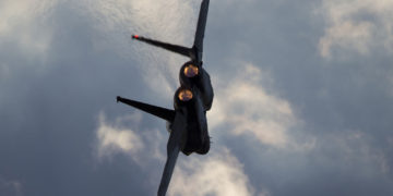 Dos pilotos de caza israelíes escaparon de un avión en llamas en un accidente en diciembre
