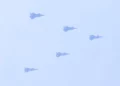 Aviones de guerra Chinos cruzan línea mediana en Estrecho de Taiwán