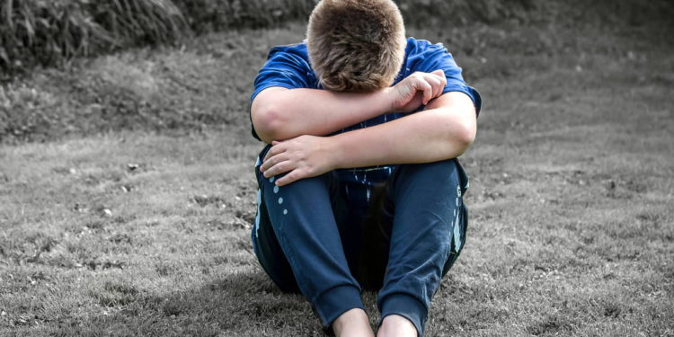 COVID-19: Cómo abordar las dificultades de salud mental en adolescentes