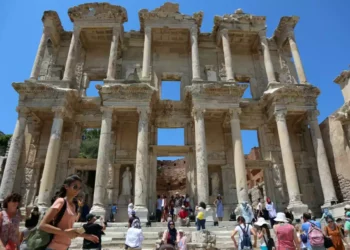 La mayor operación de robo de antigüedades en Turquía irrumpió 38 provincias