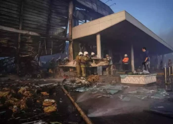 El ataque ruso a un centro comercial ucraniano puede ser el resultado de armas imprecisas