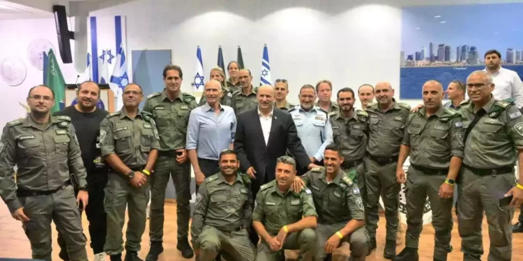 Israel forma una unidad de policía antidisturbios para emergencias internas