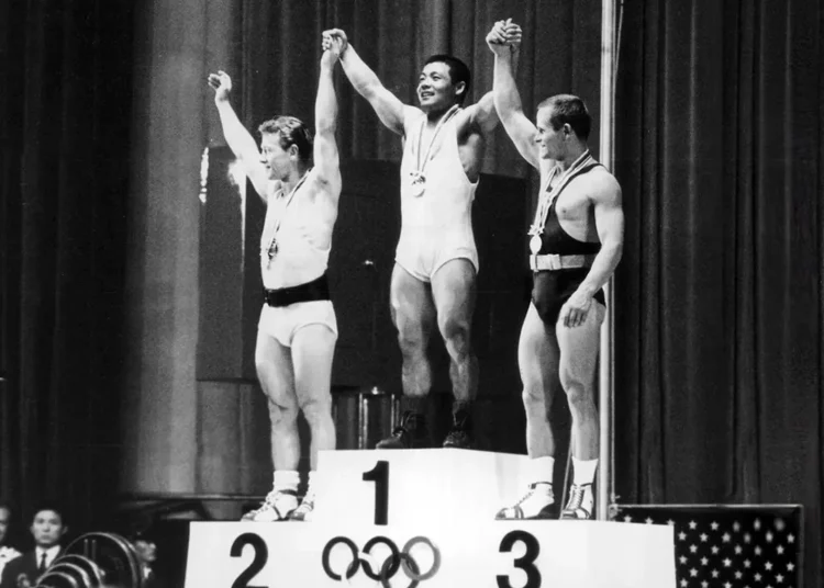 El campeón judío de peso pluma y medallista olímpico Isaac “Ike” Berger ha muerto a los 85 años
