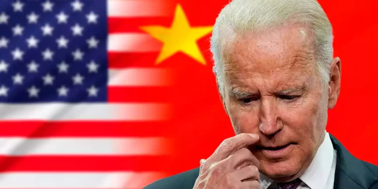 La nueva política de Biden financia el ejército chino, apoya la esclavitud y no aporta nada