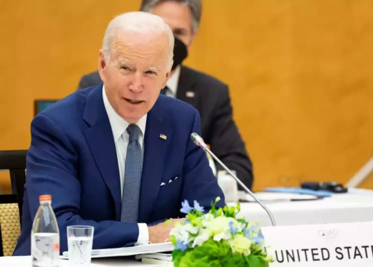 Biden anuncia una nueva ayuda militar de $700 millones para Ucrania