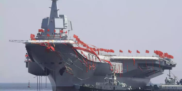China podría tener pronto cuatro portaaviones