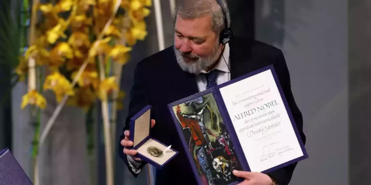 Nobel ruso subasta medalla por $103 millones en pro de niños ucranianos
