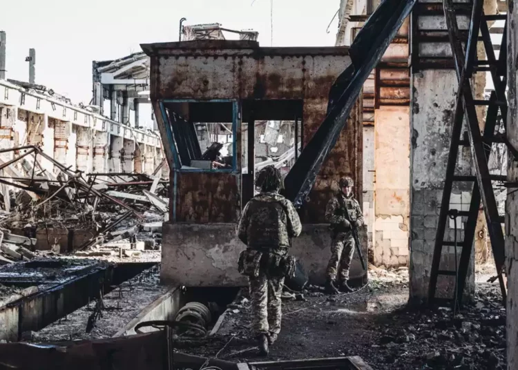 La artillería ucraniana ha destruido 7 almacenes militares rusos en Donbás