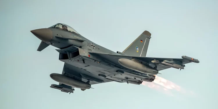 Turquía pediría cazas Eurofighter Typhoon si el acuerdo con el F-16 fracasa