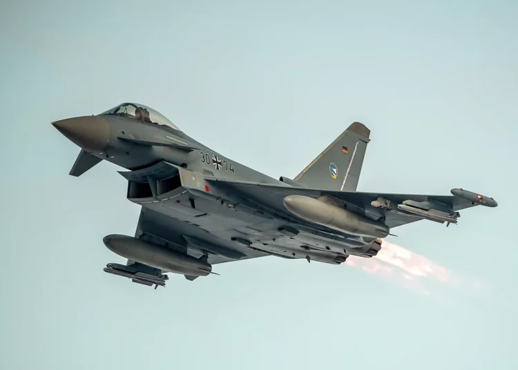 Turquía pediría cazas Eurofighter Typhoon si el acuerdo con el F-16 fracasa