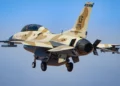 El primer F-16D "MiG Killer" ha recibido un nuevo esquema de color de camuflaje retro