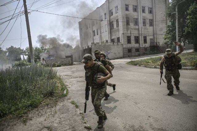 Zelensky dice que las tropas ucranianas siguen desafiando las predicciones
