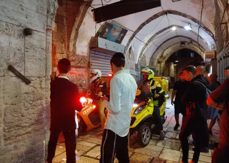 Islamista palestino intentó apuñalar a policía en el Monte del Templo