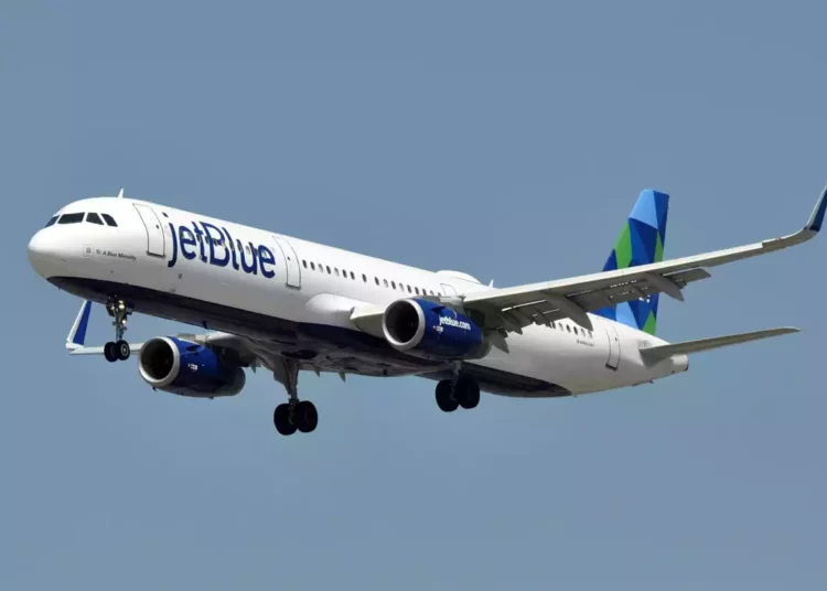 Una agencia de kashrut demanda a JetBlue alegando que mintieron sobre un aperitivo kosher