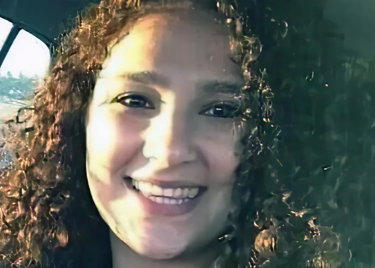 Una activista antiviolencia, hija del teniente de alcalde de Shfaram, muere en un atentado con coche bomba
