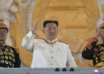 Corea del Norte prueba una salva de misiles de corto alcance