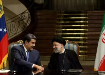 Irán y Venezuela buscan aumentar sus lazos energéticos y comerciales – análisis
