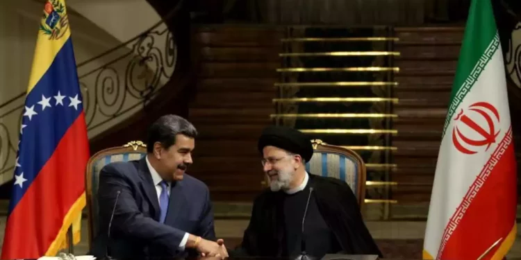 Irán y Venezuela buscan aumentar sus lazos energéticos y comerciales – análisis