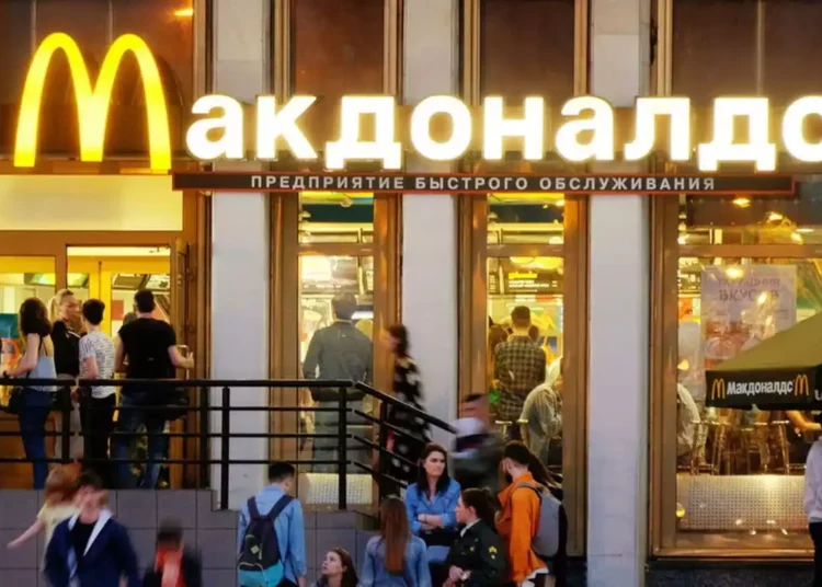 McDonald's cambiará de nombre para reabrir sus tiendas en Rusia