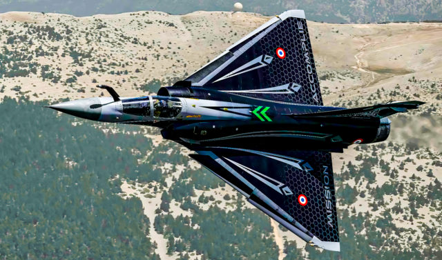 Francia se despide de su clásico caza Mirage 2000C