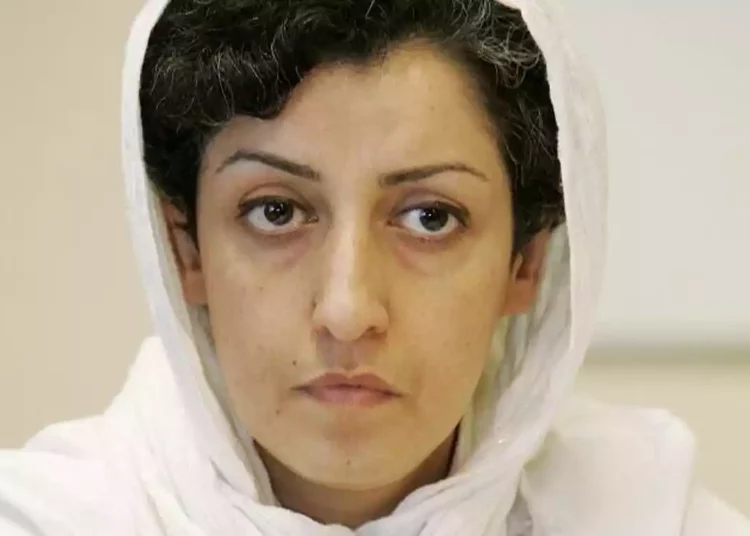 Irán tortura a una activista de derechos humanos encarcelada