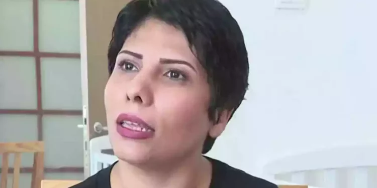 Periodista disidente iraní enfrenta una deportación de Israel