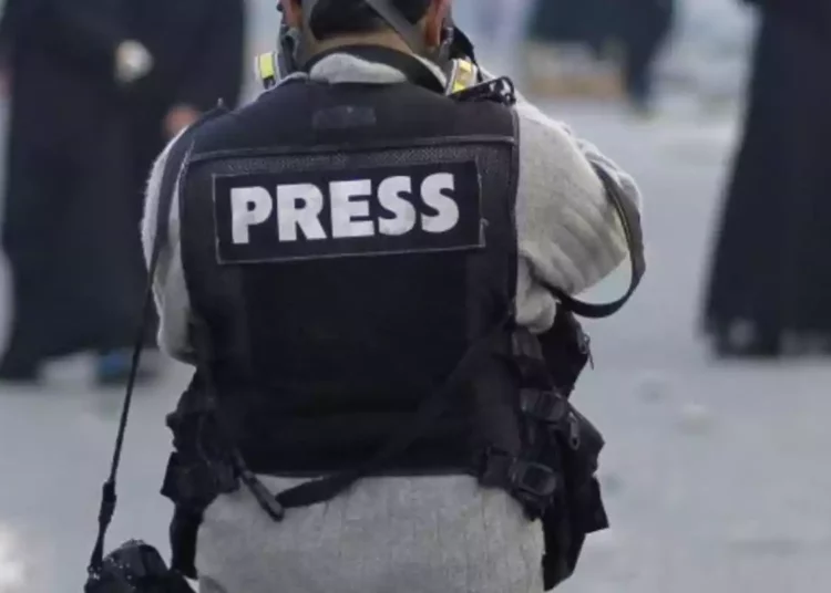 Rusia persigue a los periodistas civiles ucranianos en Crimea