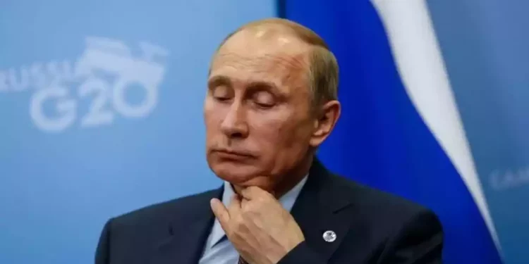 Vladimir Putin: ¿Enfermo de cáncer, de Parkinson o simplemente loco?