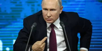 Rusia utiliza a Israel para distraer al mundo de Ucrania, según los analistas