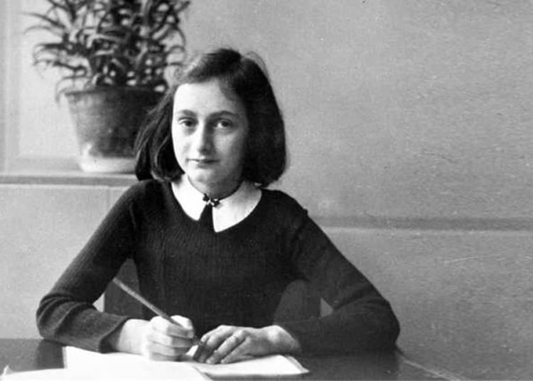 Google conmemora el 93º aniversario del nacimiento de Ana Frank