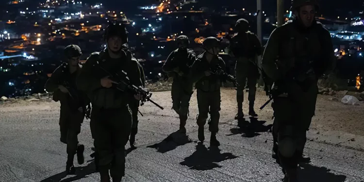 Islamista palestino muere de un disparo en Jenín mientras atacaba a soldados de las FDI