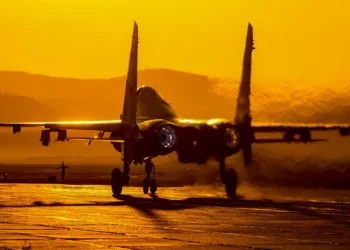 ¿Atacaron los cazas Su-27 de Ucrania plataformas petrolíferas rusas?