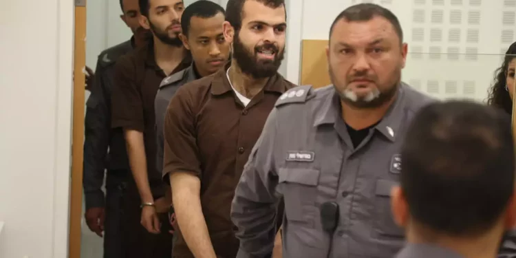 2 palestinos acusados de perpetrar el mortífero atentado de Elad