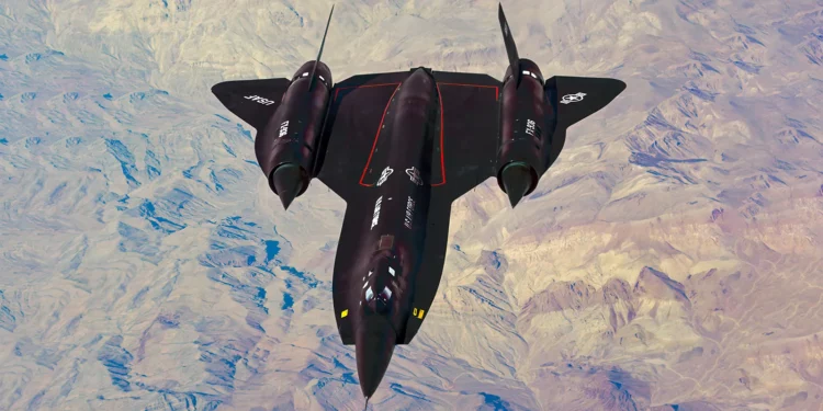 Impresionantes imágenes del YF-12: un caza Mach 3 de los años 60