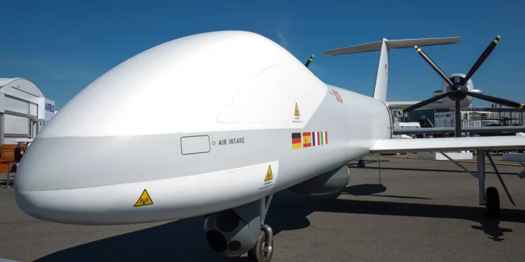 Airbus presenta el dron de ataque Eurodrone