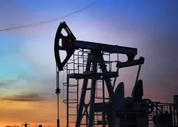Kazajistán ve limitadas sus exportaciones de petróleo por las sanciones a Rusia