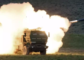 Estados Unidos enviará sistemas de cohetes y ayuda militar adicional a Ucrania
