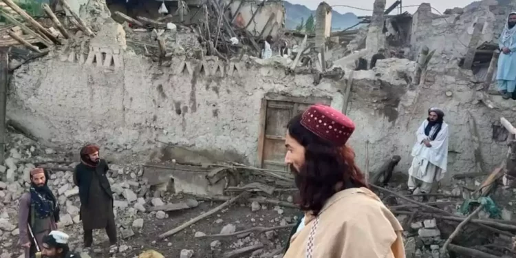 Terremoto en Afganistán: La cifra de muertos asciende a más de mil