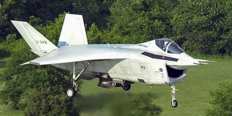 El X-32 podría haber sido el F-32 y habría sustituido al F-35
