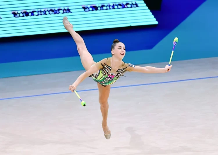 Gimnasta israelí Daria Atamanov gana el oro en los Campeonatos de Europa