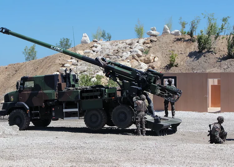 Con Ucrania en mente: Francia y Alemania compran y mejoran la artillería