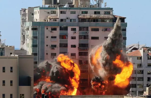 Associated Press reapertura su oficina en Gaza destruida en 2021 por albergar terroristas