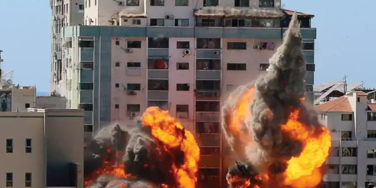 Associated Press reapertura su oficina en Gaza destruida en 2021