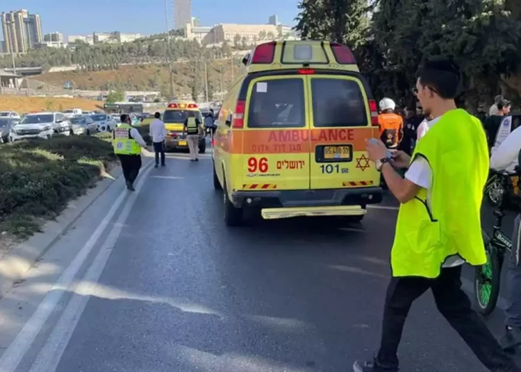 Terrorista usó destornillador para atacar pasajeros de un bus en Jerusalén