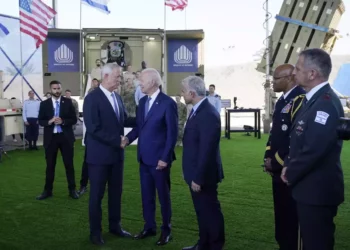 Israel presenta a Biden sistemas de defensa aéreos de varios niveles