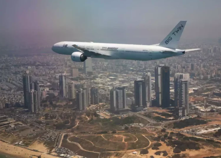 Israel y Boeing buscan mejorar la ciberdefensa de la industria aeronáutica