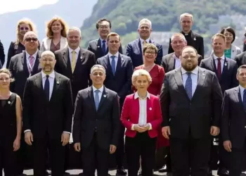 Más de 40 países firman un acuerdo en el que se comprometen a reconstruir Ucrania